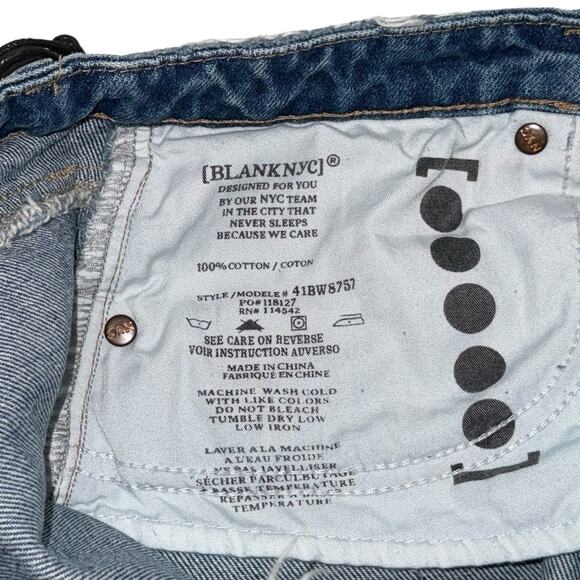 NWT! Blank NYC Cruise Control Denim Hi Rise Frayed Shorts - Size 29 - Picture 13 of 14